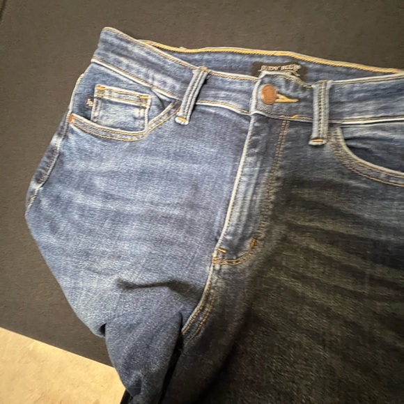 JUDY BLUE CLASSIC SLIM FIT JEANS  MEDIUM BLUE. GREAT CONDITION SIZE 5/27 - Picture 11 of 16